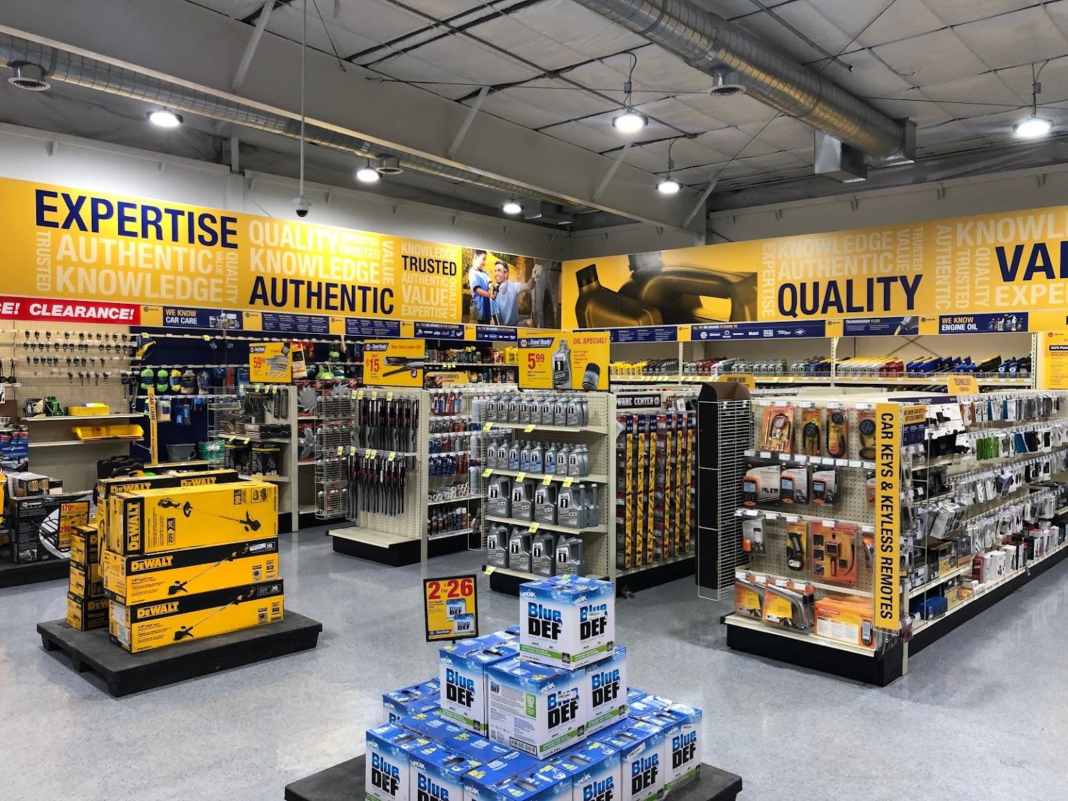 NAPA Auto Parts Genuine Parts Company Madera, CA 93637, 509 S